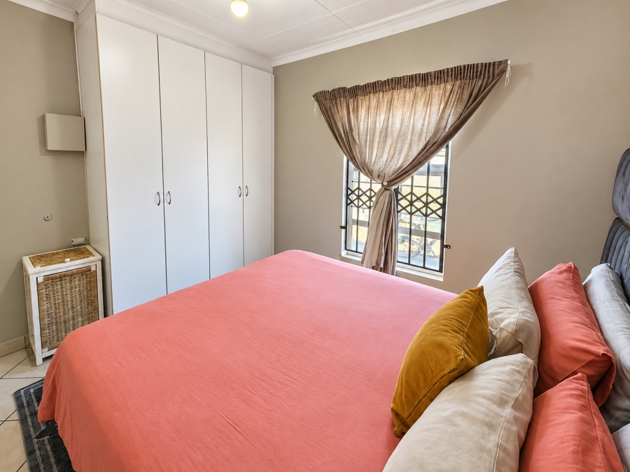 3 Bedroom Property for Sale in Kirkney Gauteng