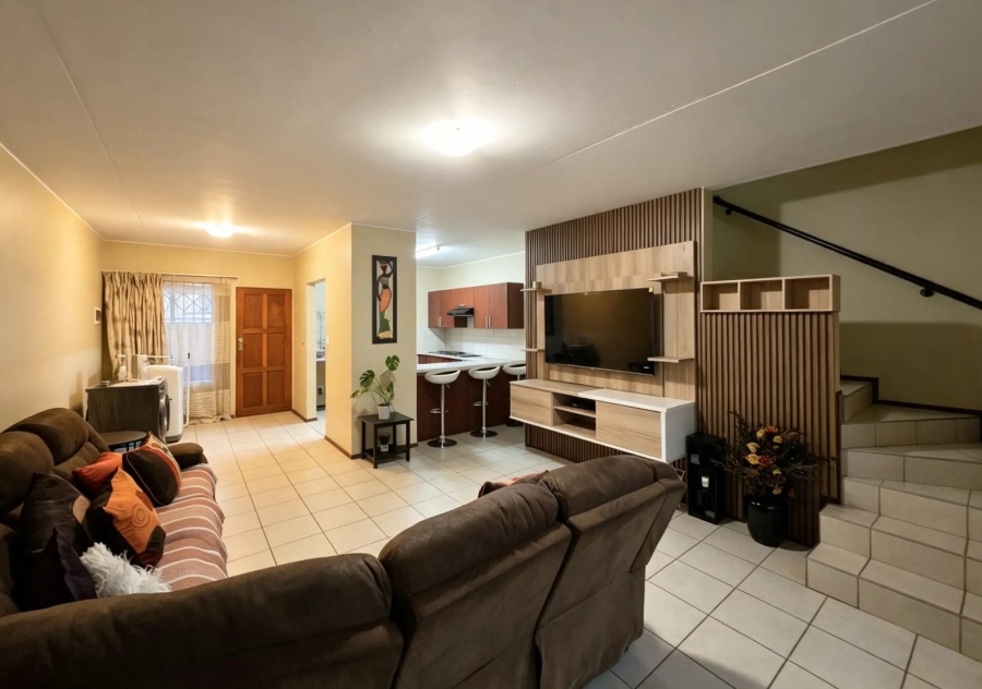 2 Bedroom Property for Sale in Theresa Park Gauteng