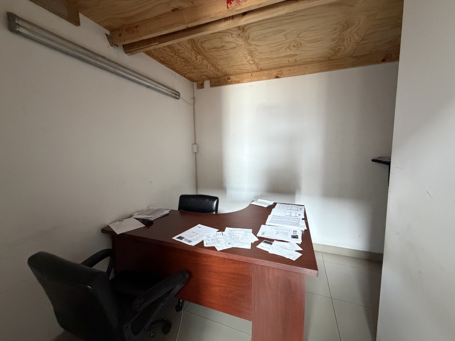 To Let Commercial Property for Rent in Sunderland Ridge Gauteng