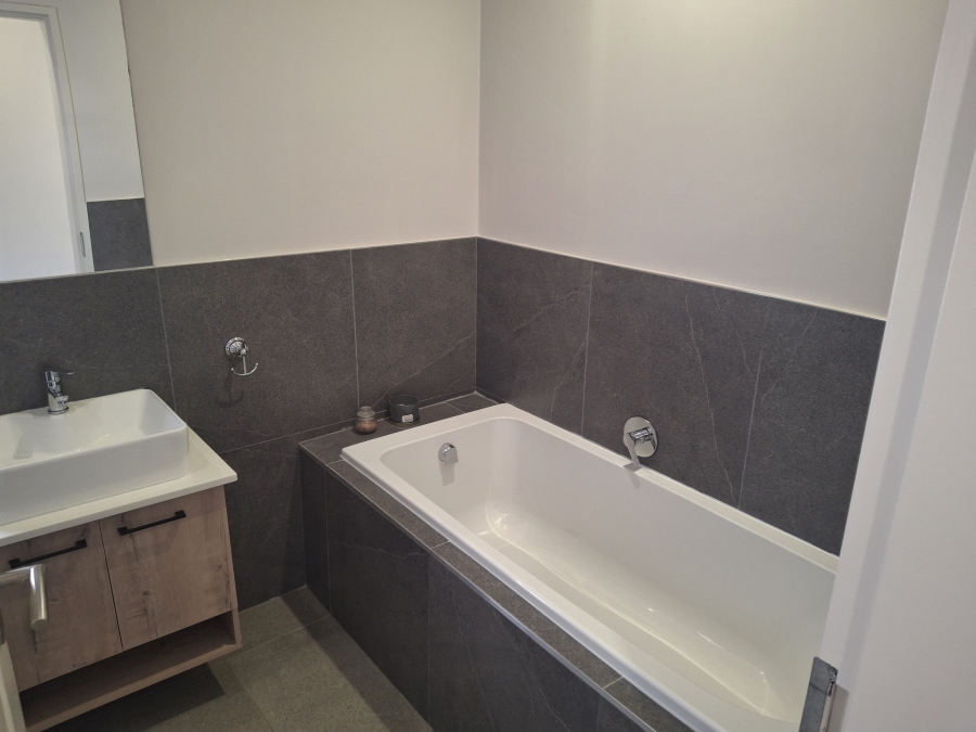 To Let 2 Bedroom Property for Rent in Equestria Gauteng