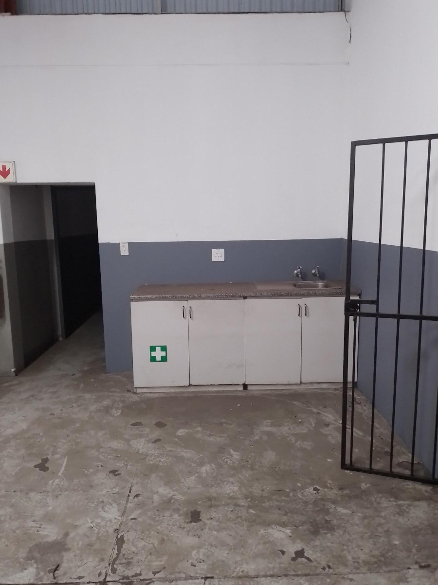 To Let Commercial Property for Rent in Steeledale Gauteng