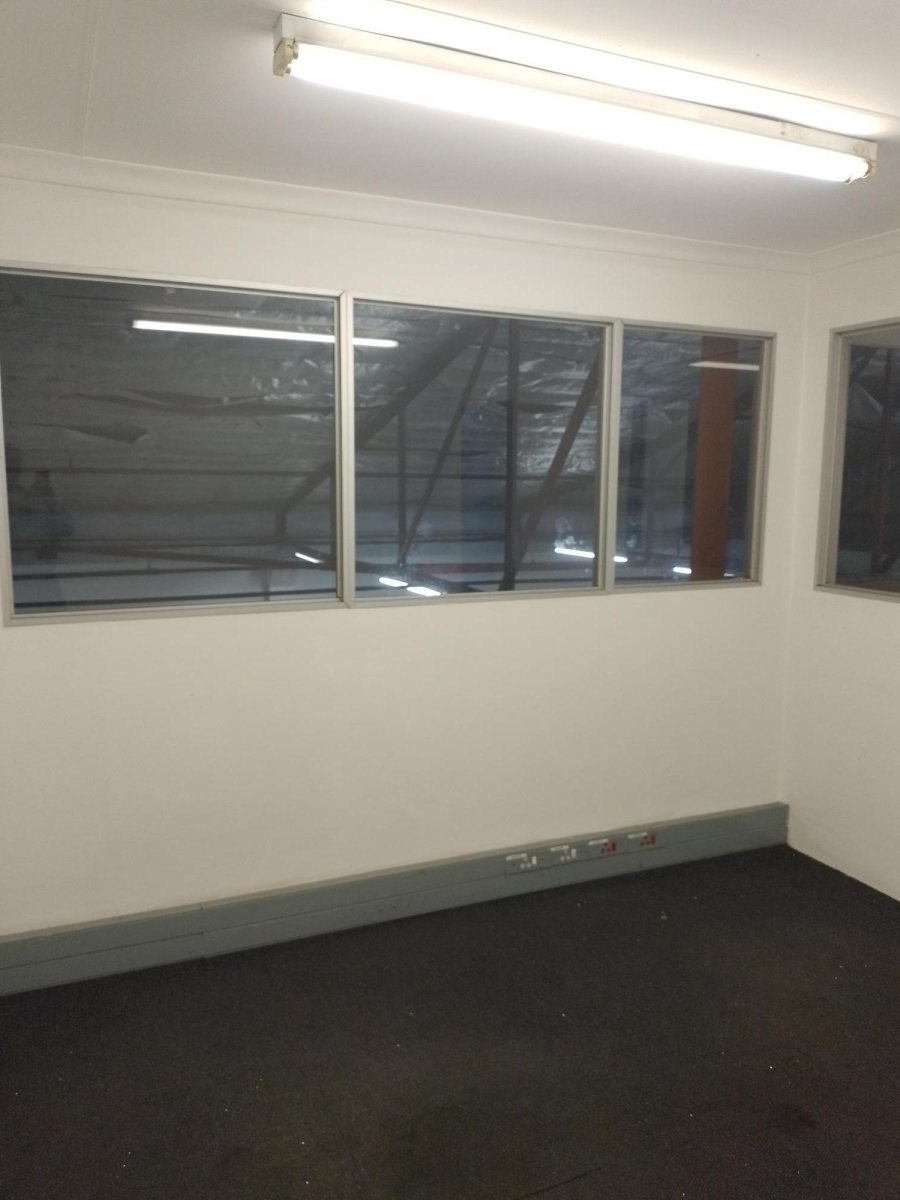 To Let Commercial Property for Rent in Steeledale Gauteng