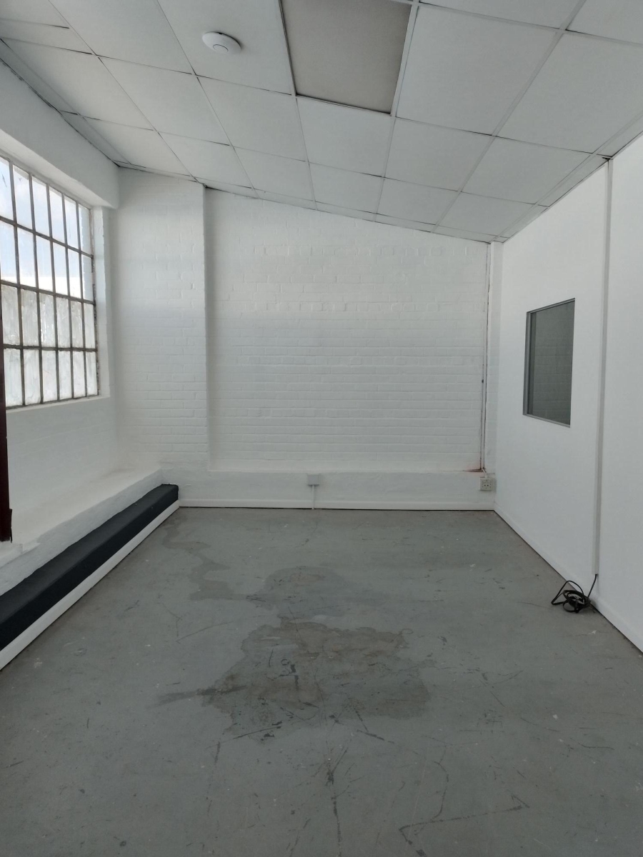 To Let Commercial Property for Rent in Steeledale Gauteng