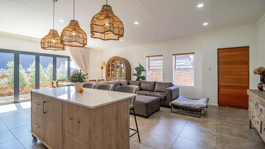 4 Bedroom Property for Sale in Brentwood Park Gauteng
