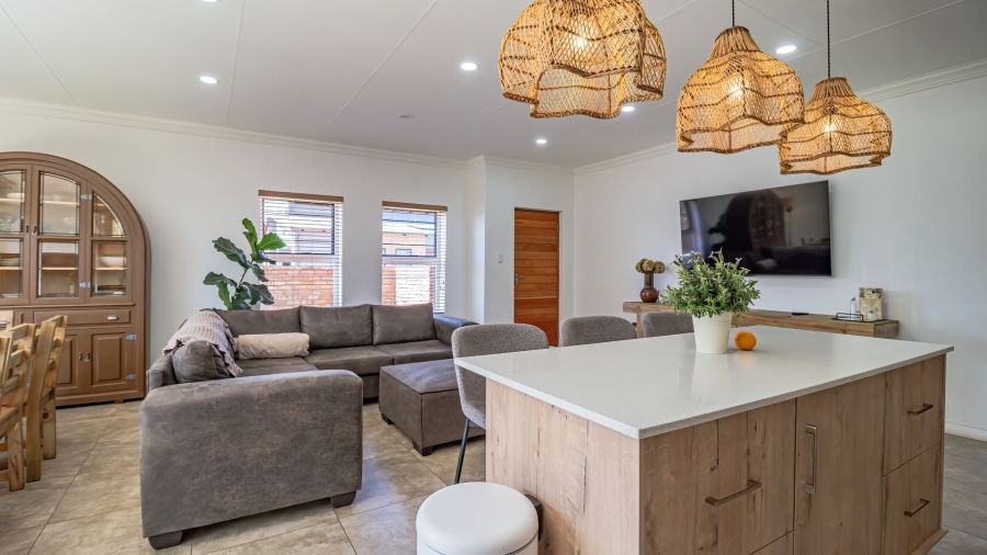 4 Bedroom Property for Sale in Brentwood Park Gauteng