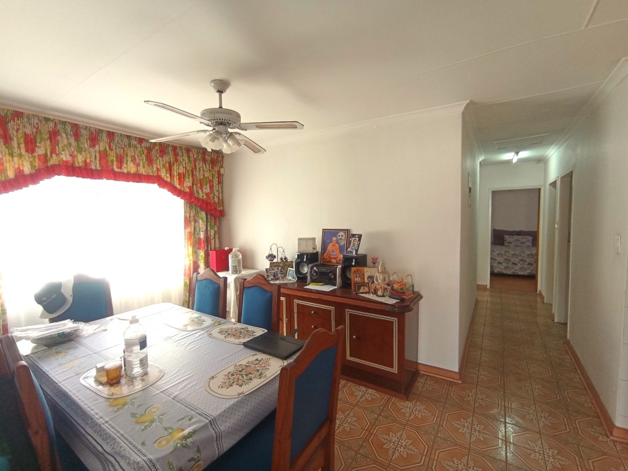 3 Bedroom Property for Sale in Lenasia South Gauteng