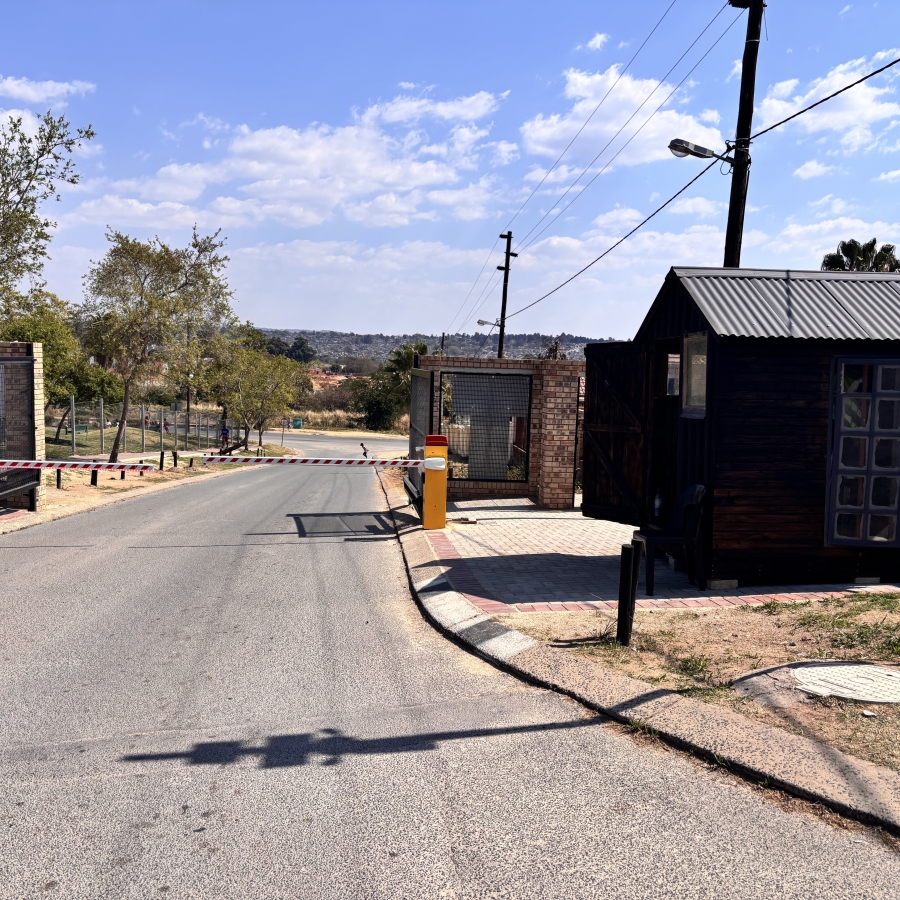 4 Bedroom Property for Sale in Cosmo City Gauteng