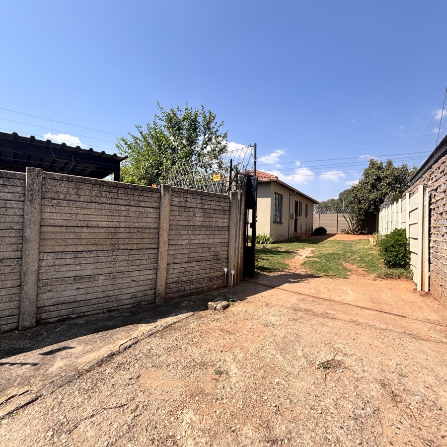 4 Bedroom Property for Sale in Cosmo City Gauteng