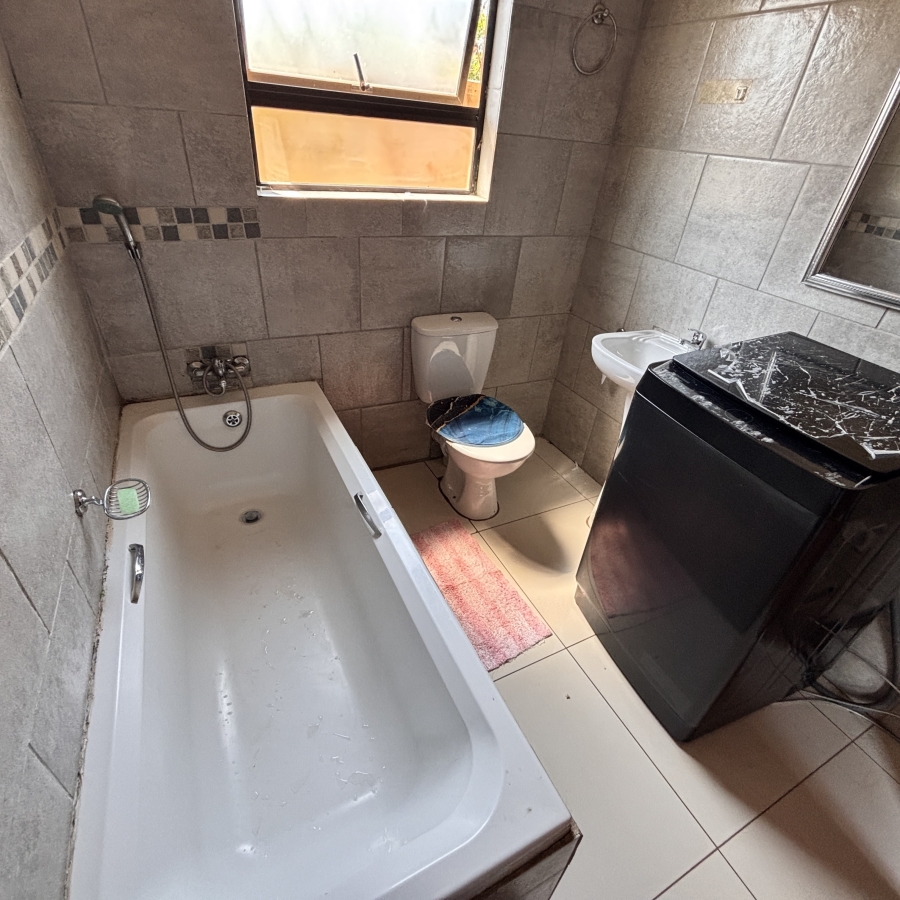4 Bedroom Property for Sale in Cosmo City Gauteng