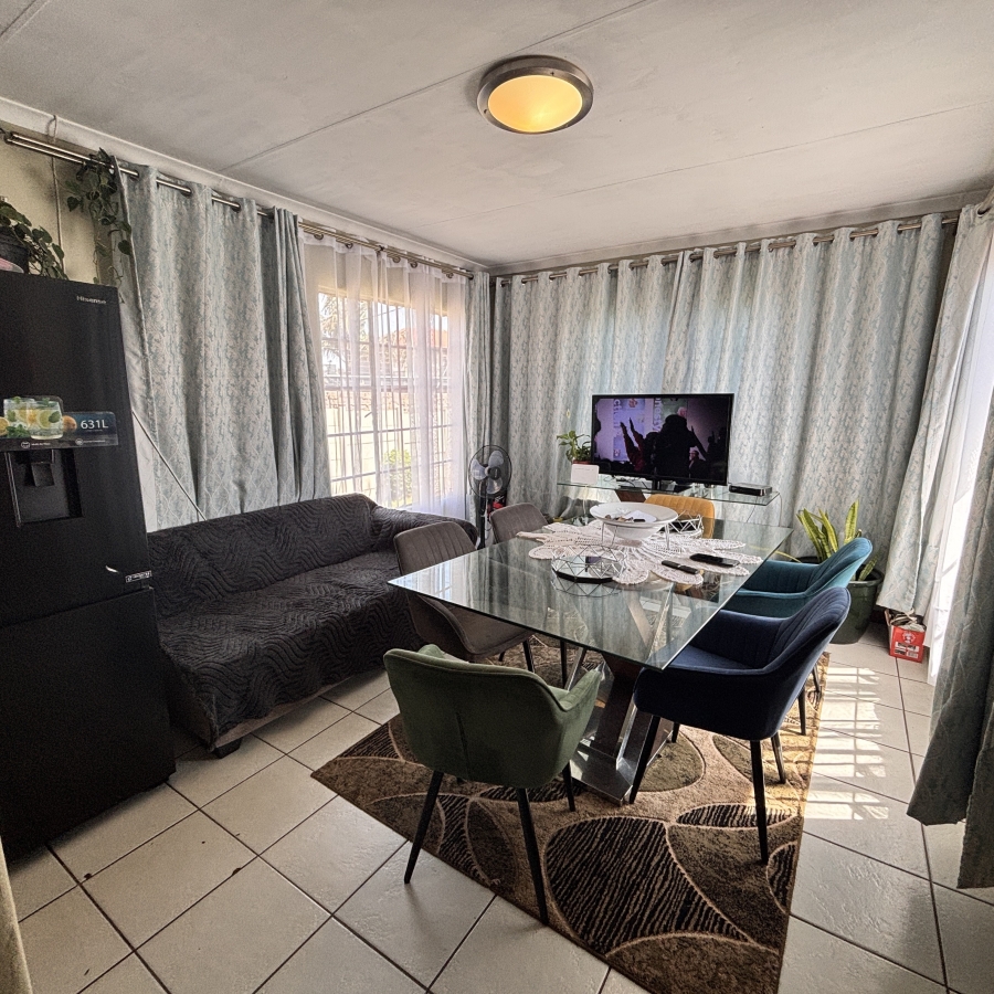 4 Bedroom Property for Sale in Cosmo City Gauteng