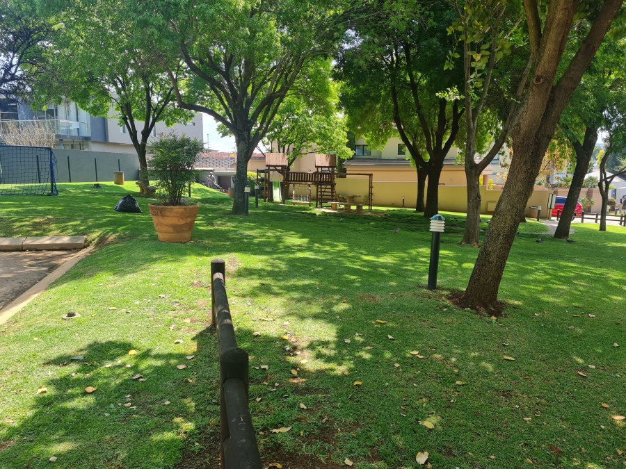 To Let 1 Bedroom Property for Rent in Kensington Gauteng