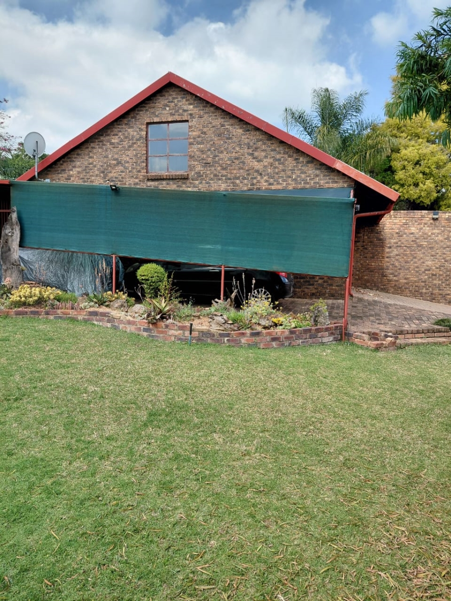 To Let 1 Bedroom Property for Rent in The Reeds Gauteng