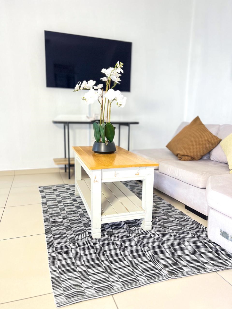 1 Bedroom Property for Sale in Fourways Gauteng
