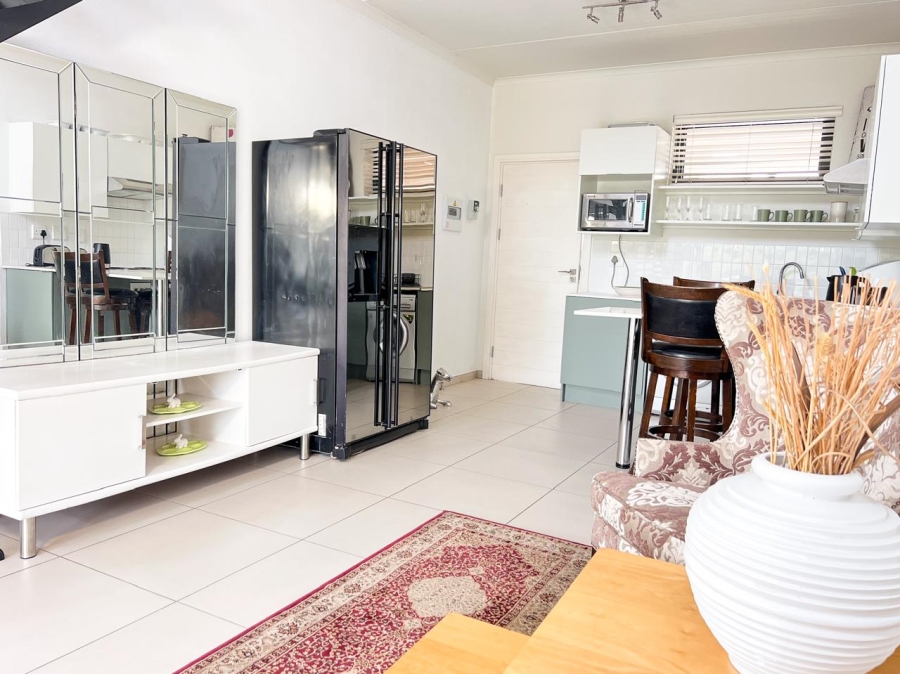 1 Bedroom Property for Sale in Fourways Gauteng
