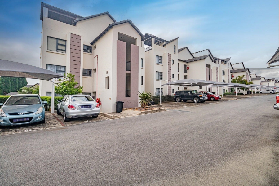 1 Bedroom Property for Sale in Fourways Gauteng