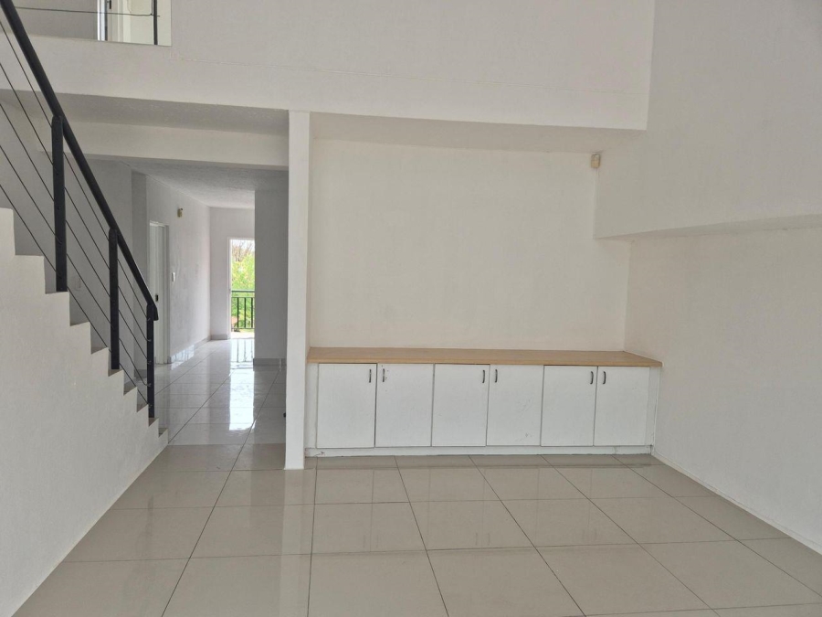 To Let 3 Bedroom Property for Rent in Halfway Gardens Gauteng