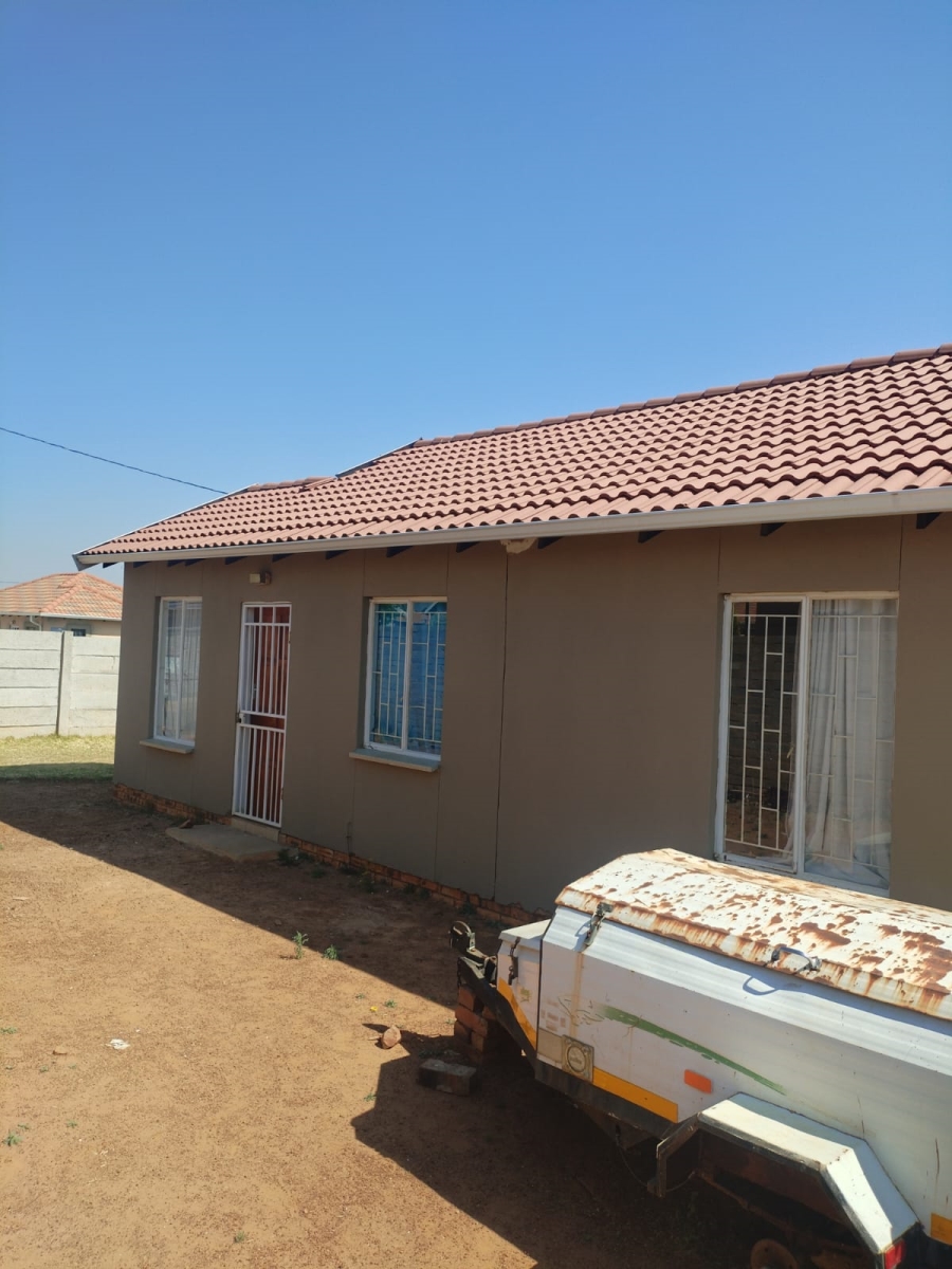 3 Bedroom Property for Sale in Savanna City Gauteng