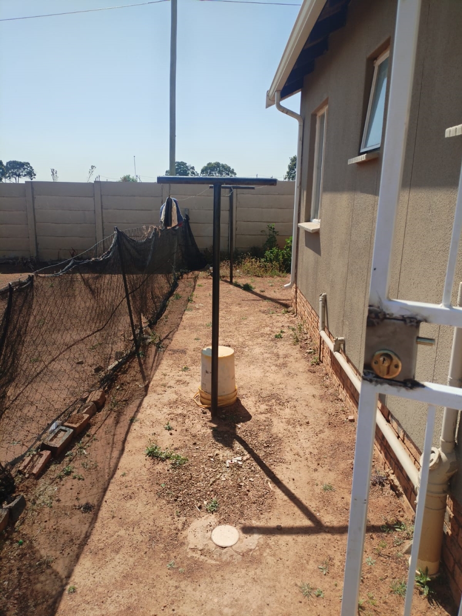 3 Bedroom Property for Sale in Savanna City Gauteng