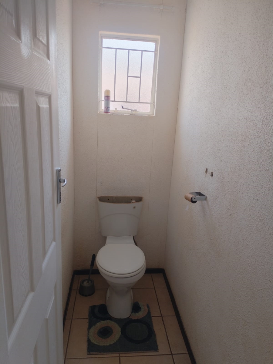 3 Bedroom Property for Sale in Savanna City Gauteng
