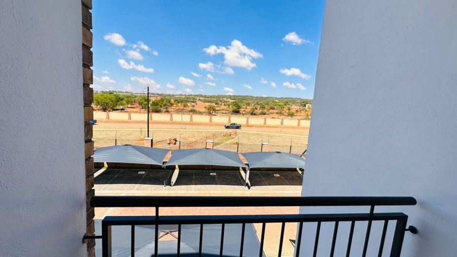 To Let 1 Bedroom Property for Rent in Mooikloof Gauteng