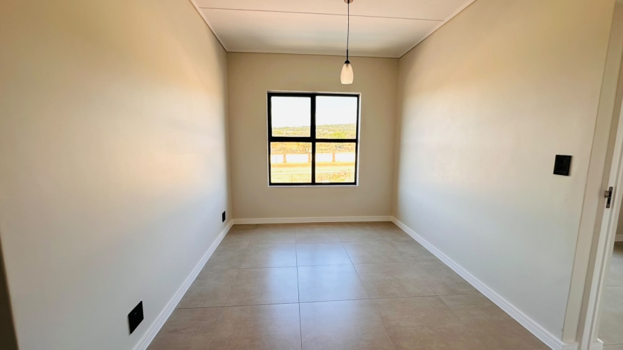 To Let 1 Bedroom Property for Rent in Mooikloof Gauteng