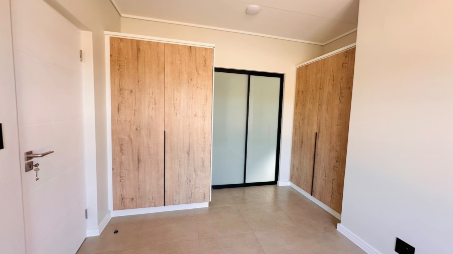 To Let 1 Bedroom Property for Rent in Mooikloof Gauteng