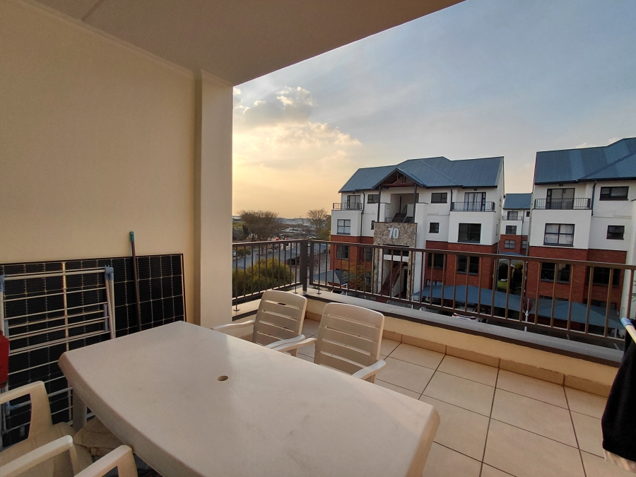 To Let 2 Bedroom Property for Rent in Greenstone Hill Gauteng