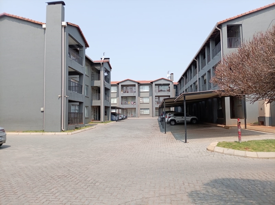 1 Bedroom Property for Sale in Turffontein Gauteng