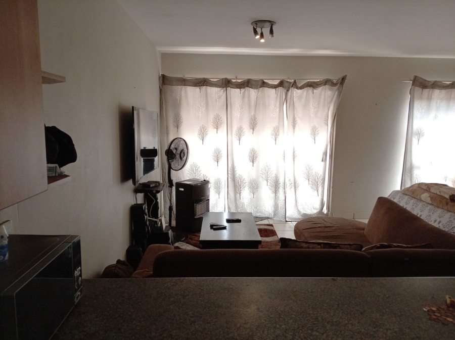 1 Bedroom Property for Sale in Turffontein Gauteng