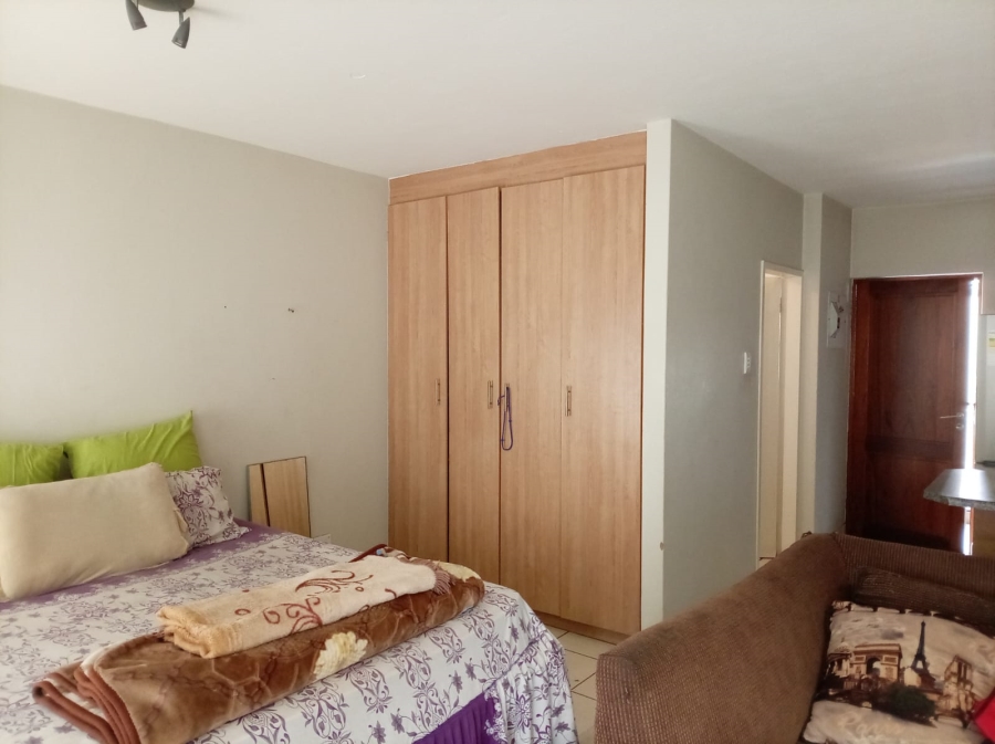 1 Bedroom Property for Sale in Turffontein Gauteng