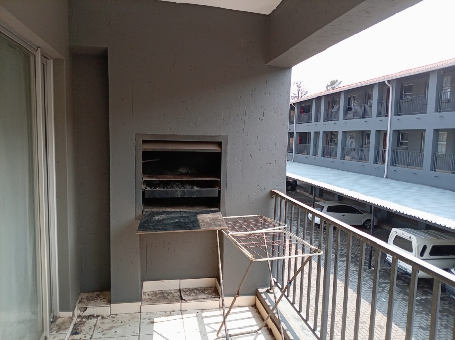 1 Bedroom Property for Sale in Turffontein Gauteng