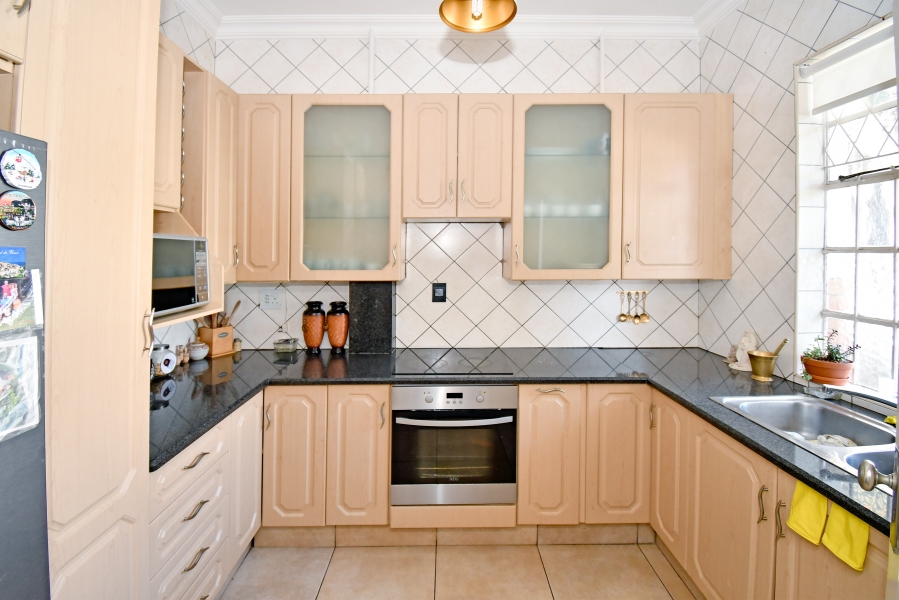 1 Bedroom Property for Sale in Killarney Gauteng
