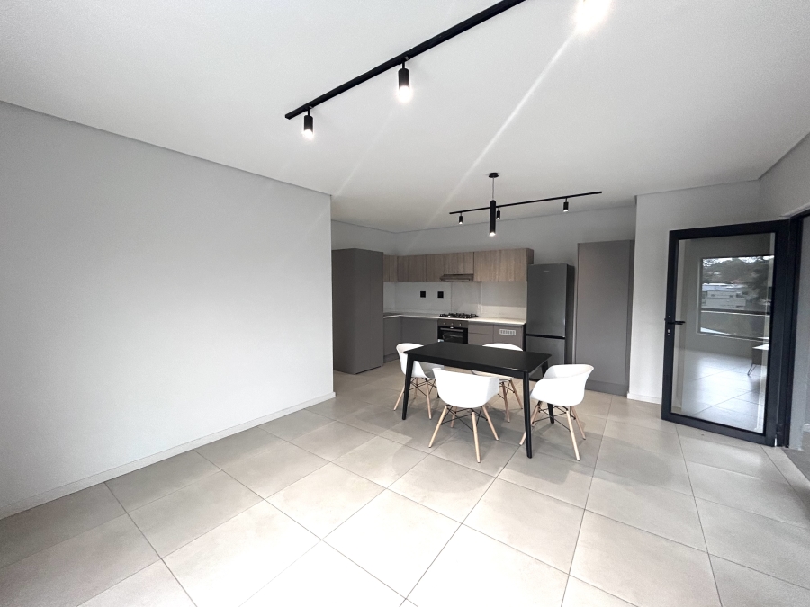 To Let 2 Bedroom Property for Rent in Waverley Gauteng