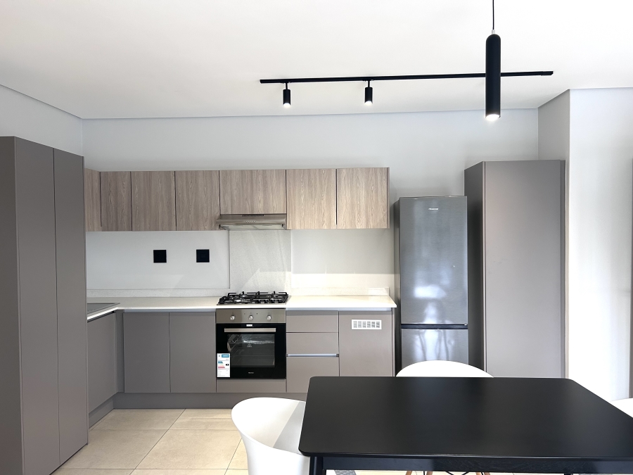 To Let 2 Bedroom Property for Rent in Waverley Gauteng