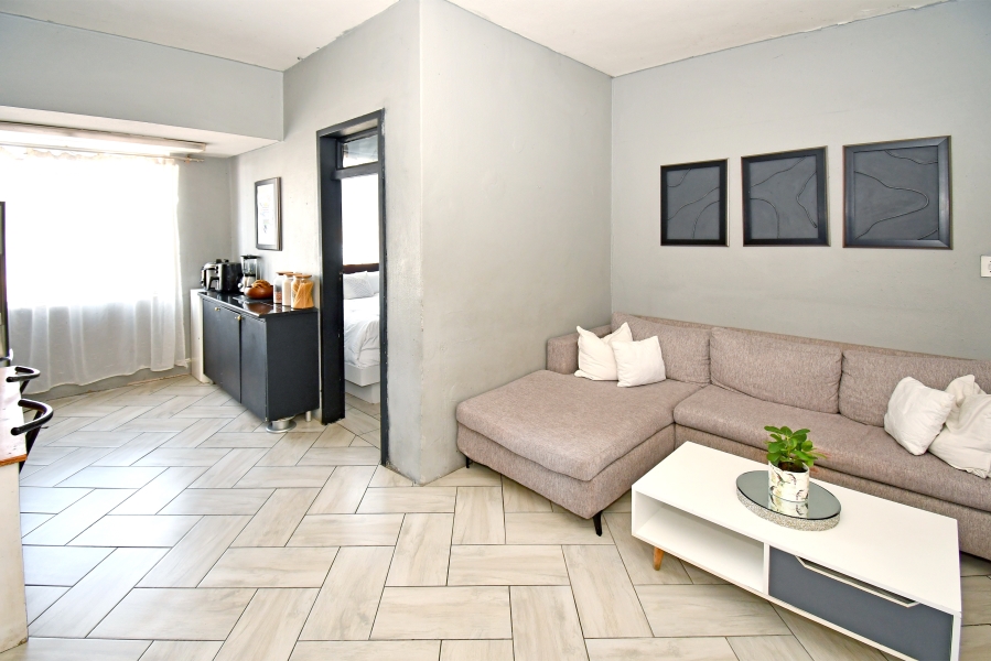 5 Bedroom Property for Sale in Highlands North Gauteng
