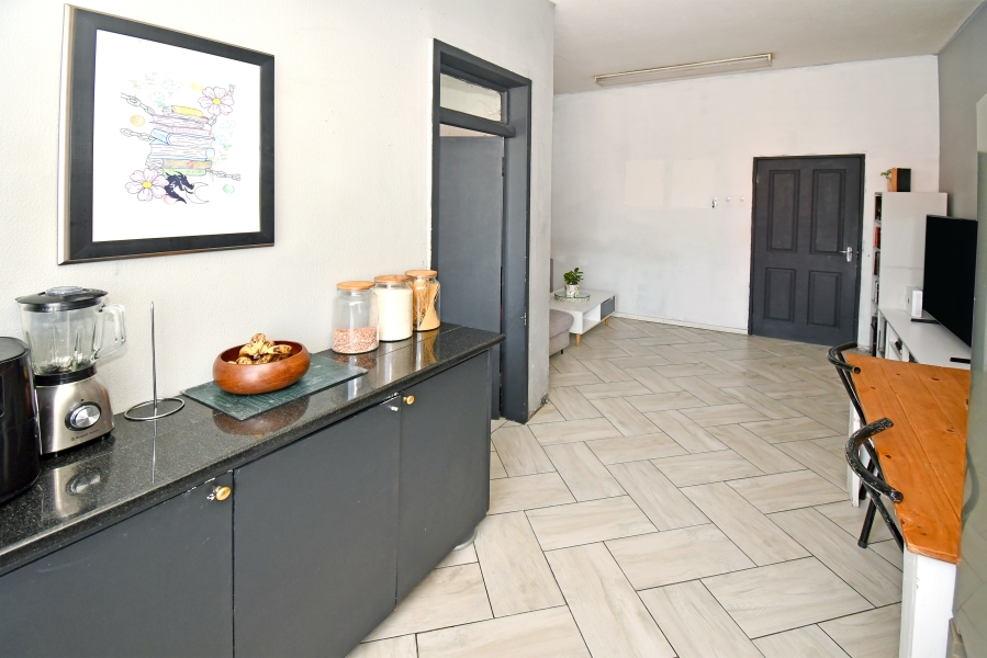 5 Bedroom Property for Sale in Highlands North Gauteng