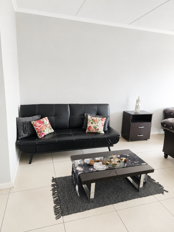2 Bedroom Property for Sale in Greenstone Hill Gauteng