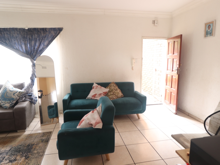 To Let 3 Bedroom Property for Rent in Birchleigh Gauteng