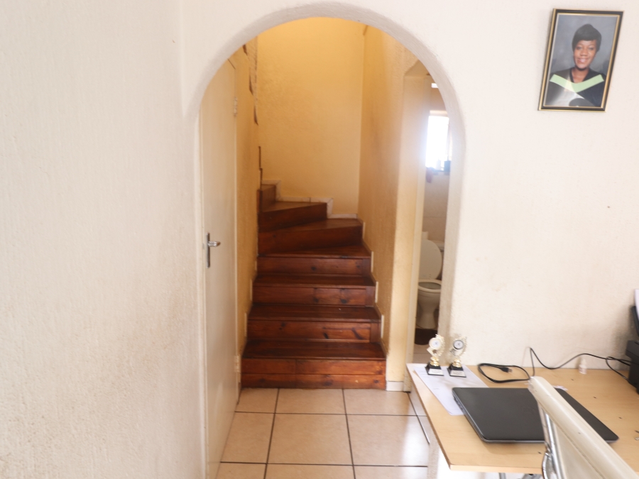 To Let 3 Bedroom Property for Rent in Birchleigh Gauteng