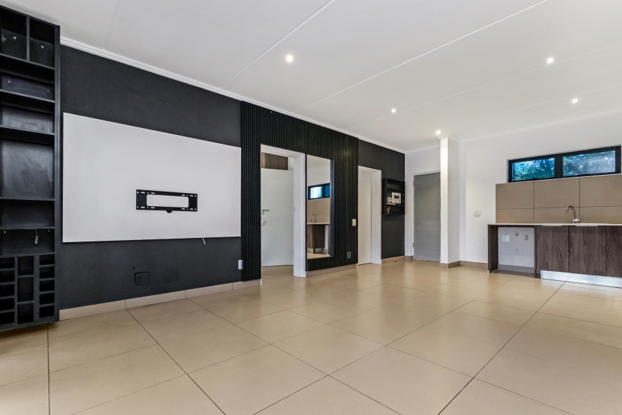 To Let 2 Bedroom Property for Rent in Morningside Gauteng