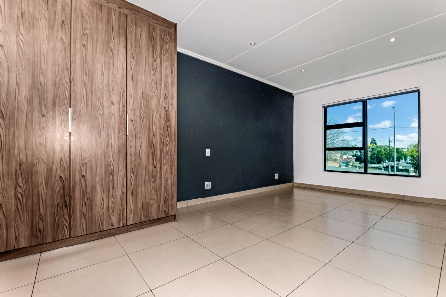 To Let 2 Bedroom Property for Rent in Morningside Gauteng