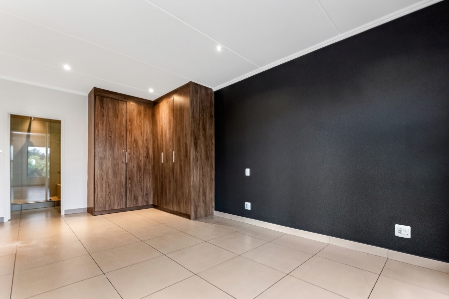 To Let 2 Bedroom Property for Rent in Morningside Gauteng