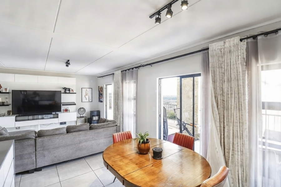 To Let 3 Bedroom Property for Rent in The Polofields Gauteng