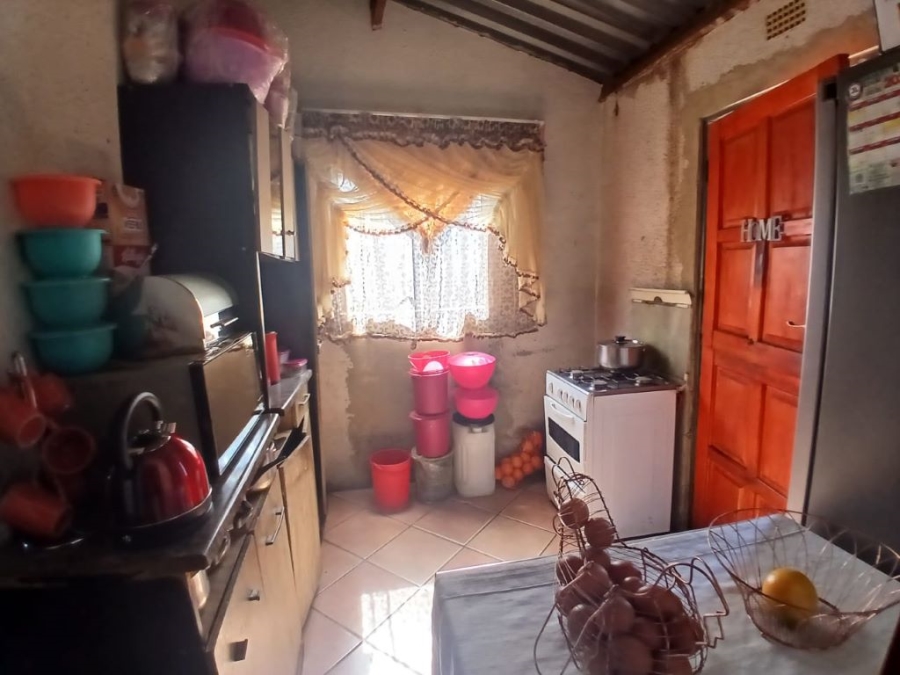 2 Bedroom Property for Sale in Katlehong South Gauteng