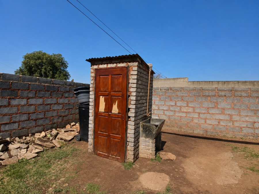 2 Bedroom Property for Sale in Katlehong South Gauteng