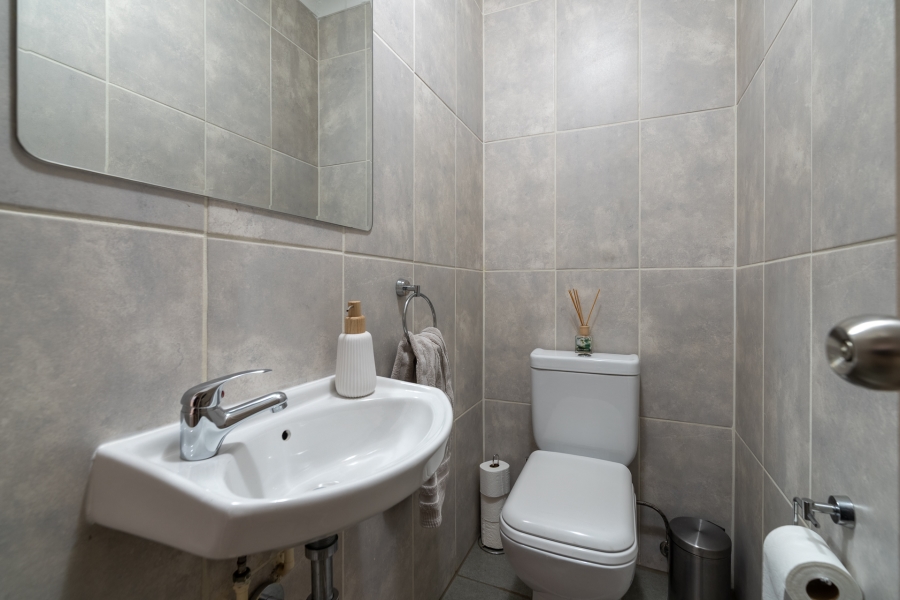 3 Bedroom Property for Sale in North Riding Gauteng