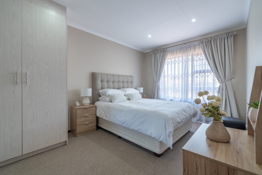 3 Bedroom Property for Sale in North Riding Gauteng