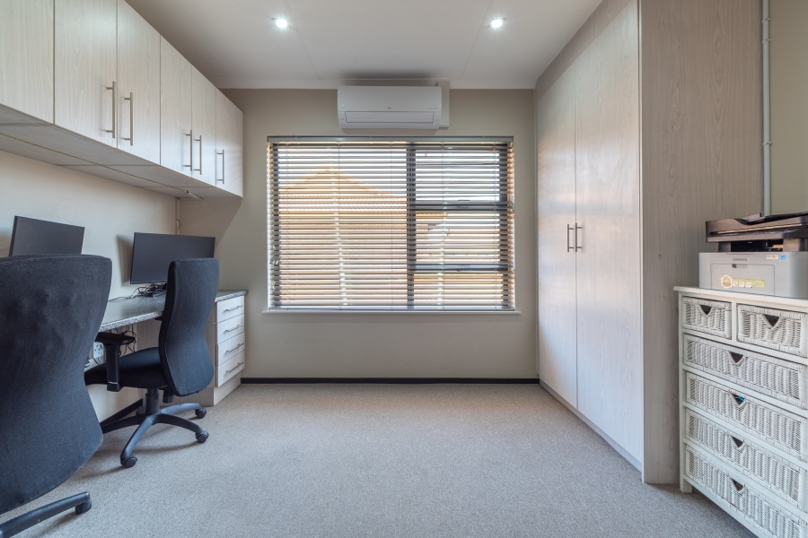 3 Bedroom Property for Sale in North Riding Gauteng