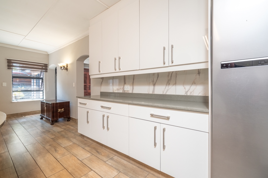 3 Bedroom Property for Sale in Sharonlea Gauteng