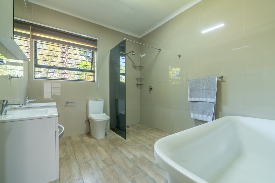 3 Bedroom Property for Sale in Sharonlea Gauteng